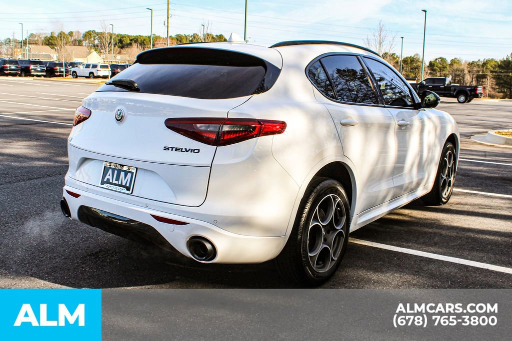 Used 2020 Alfa Romeo Stelvio Sport w/ Quick Order Package 22K Sport image 6