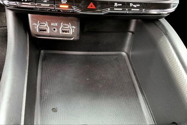 Used 2025 Dodge Durango GT w/ Blacktop Package image 33