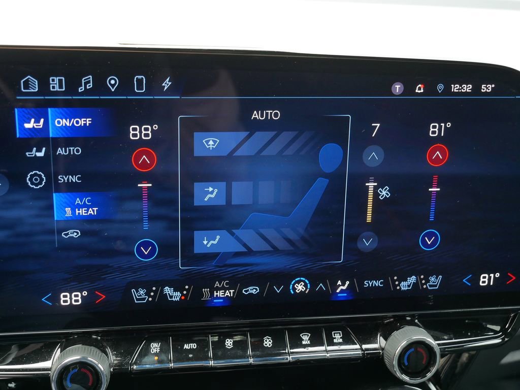 Used 2024 Chevrolet Blazer EV RS image 20