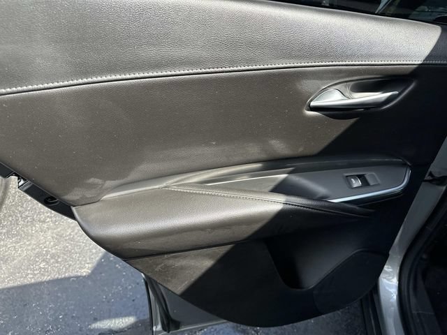 Used 2024 Cadillac XT4 Premium Luxury FWD image 9