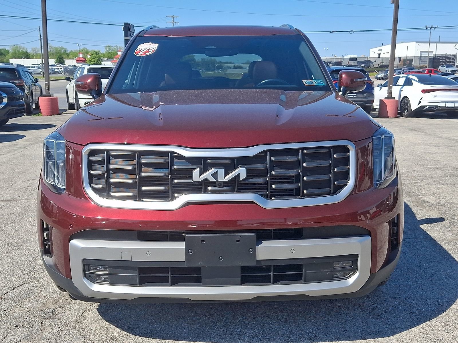 Used 2023 Kia Telluride SX AWD/4WD image 2