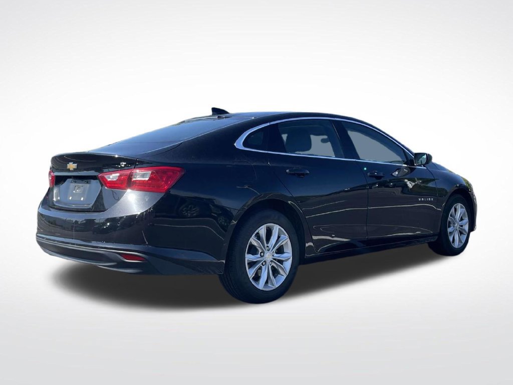 Used 2025 Chevrolet Malibu LT FWD image 8