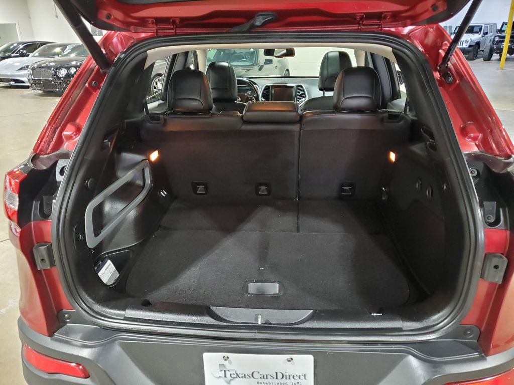 Used 2015 Jeep Cherokee Trailhawk w/ Comfort/Convenience Group image 45
