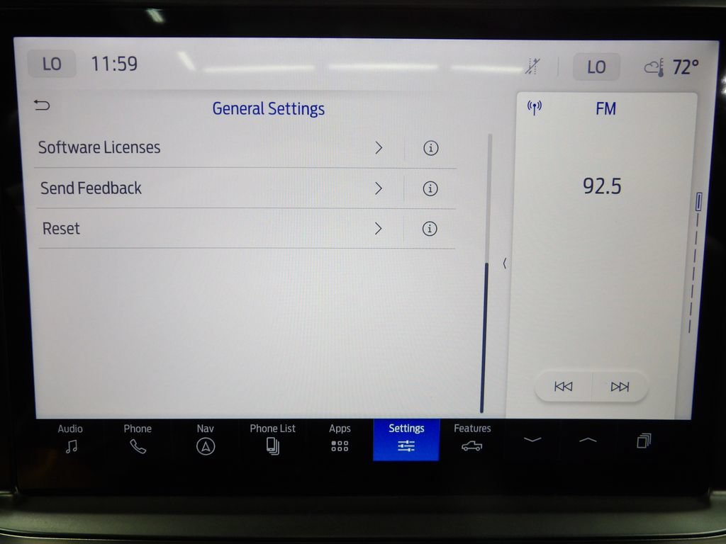 Used 2023 Ford F250 Lariat w/ Lariat Ultimate Package AWD/4WD image 28