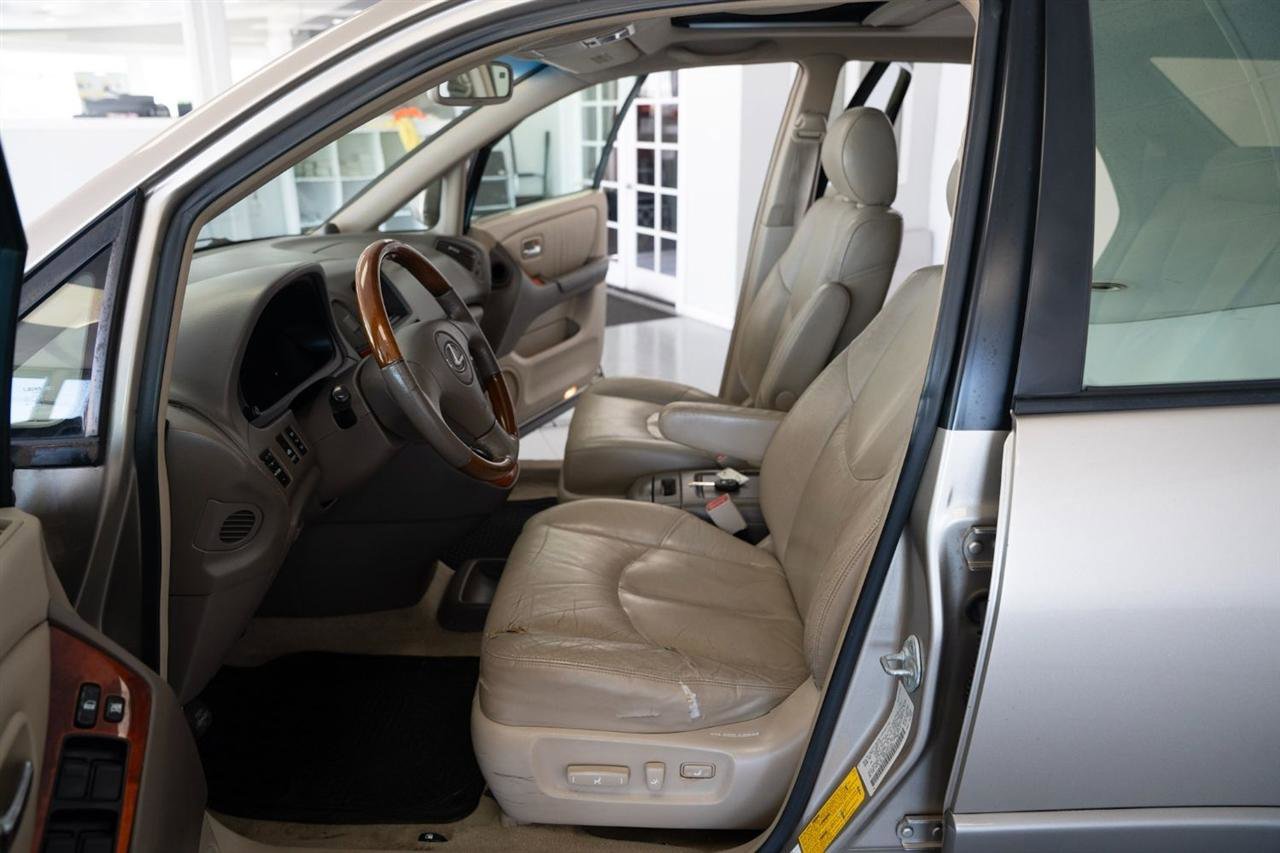 Used 2002 Lexus RX 300 4WD image 10