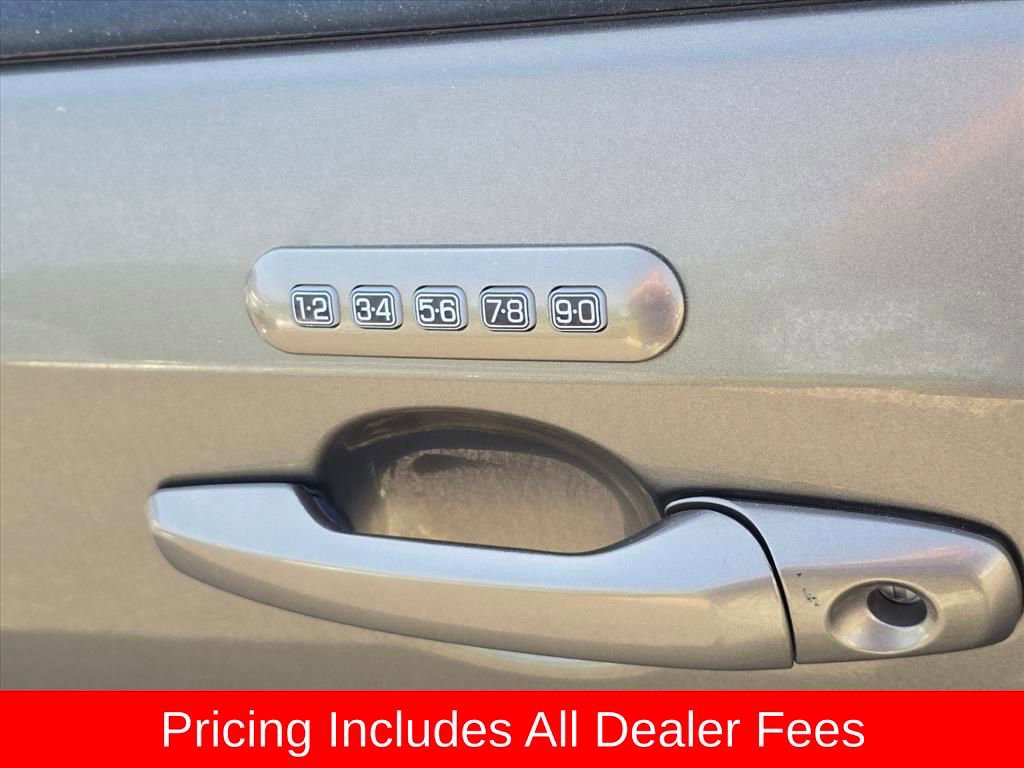 Used 2013 Ford Edge SEL FWD image 6