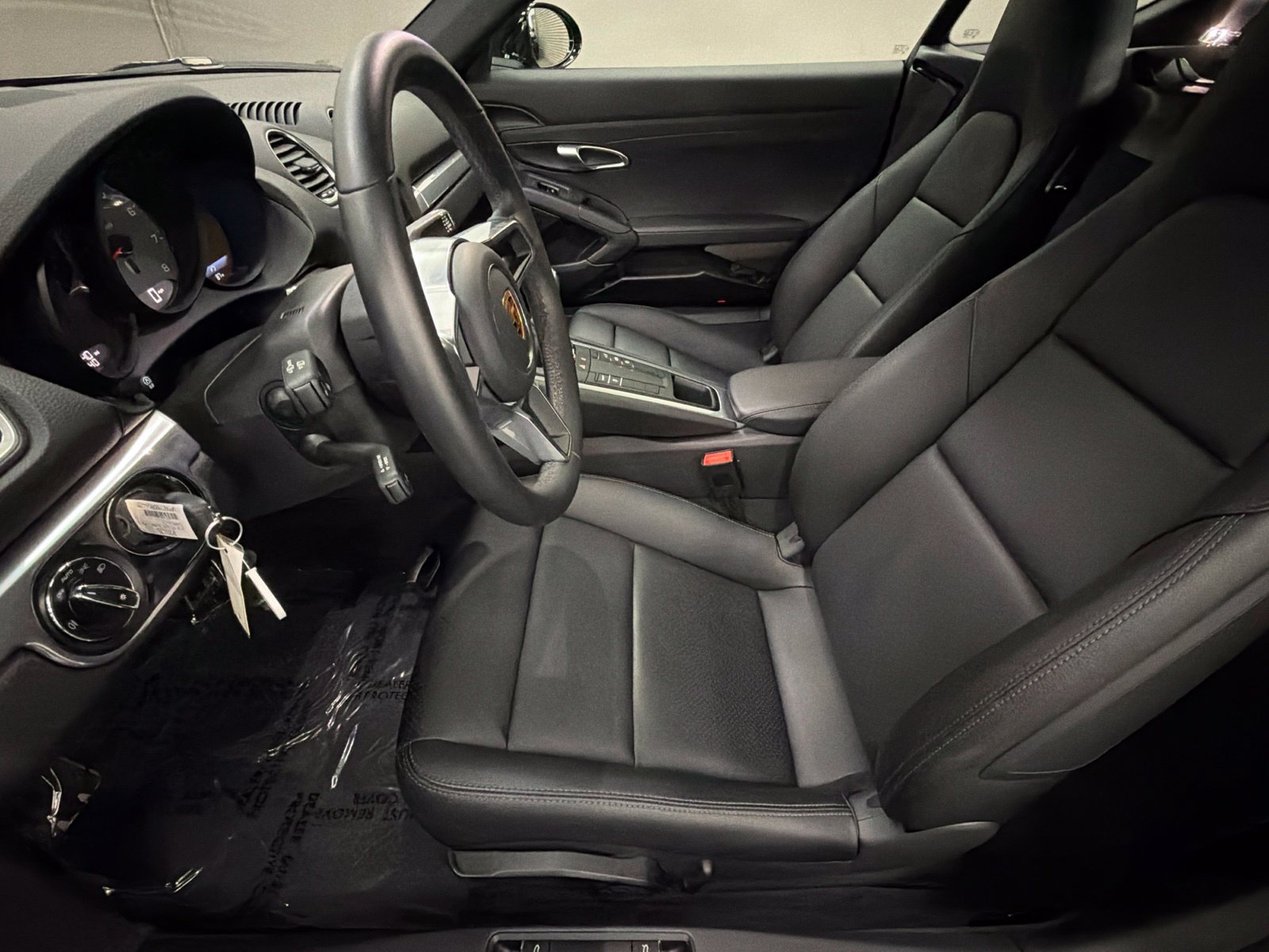 Used 2024 Porsche 718 Cayman S RWD image 23