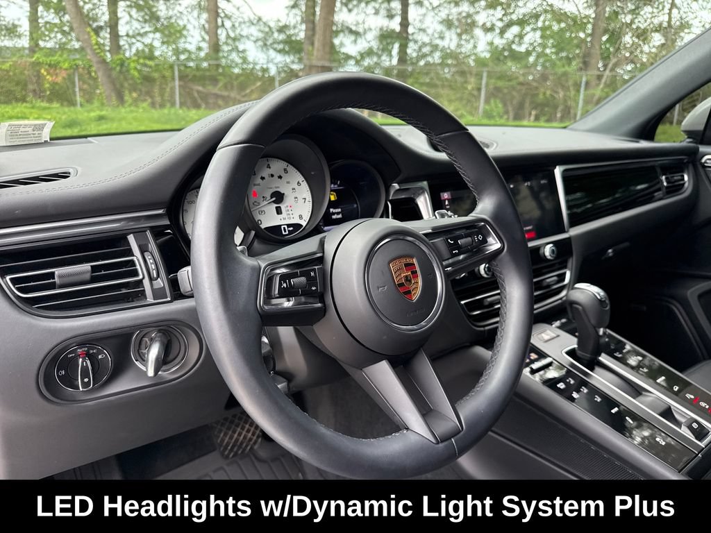 Used 2022 Porsche Macan S AWD/4WD image 14