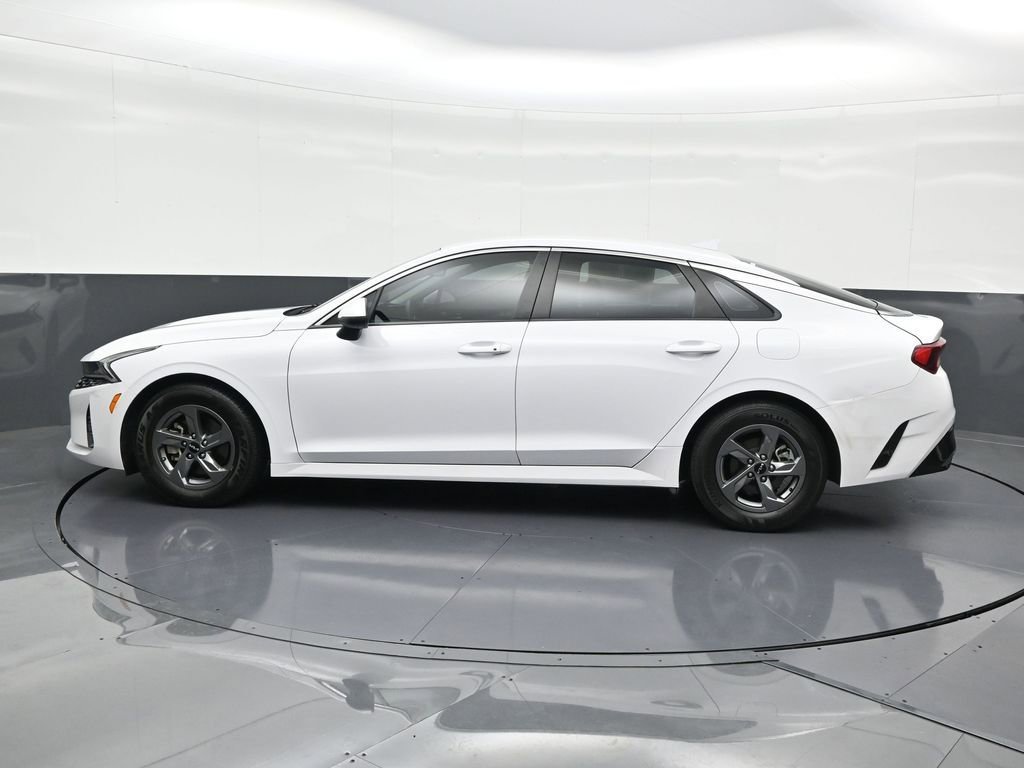 Used 2023 Kia K5 LXS image 2