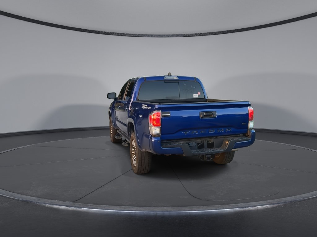 Used 2022 Toyota Tacoma TRD Sport w/ Technology Package RWD image 7
