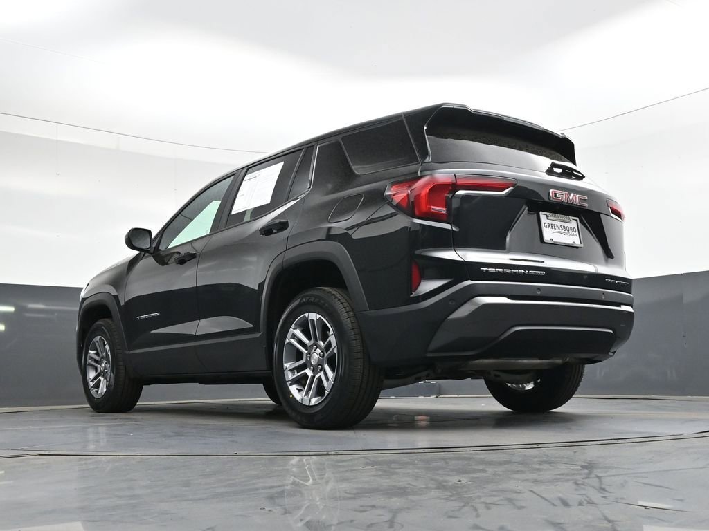 Used 2025 GMC Terrain Elevation AWD/4WD image 39