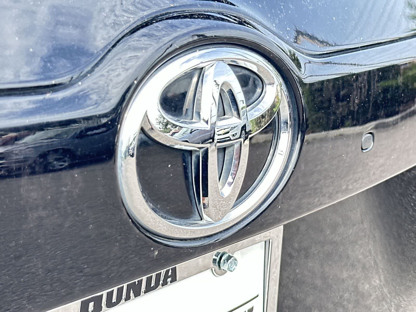 Used 2018 Toyota Highlander SE AWD/4WD image 10