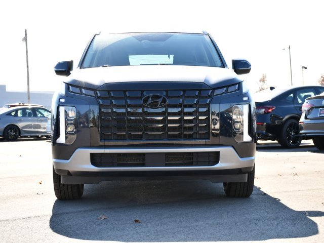 Used 2025 Hyundai Palisade SEL image 2
