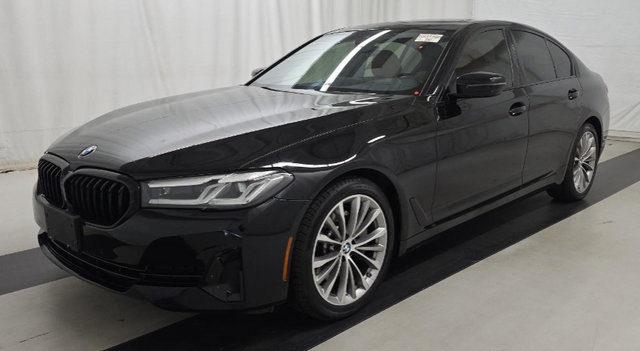 Used 2023 BMW 530i xDrive w/ Convenience Package AWD/4WD image 1