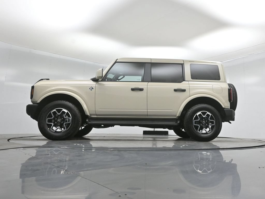 New 2026 Ford Bronco Outer Banks AWD/4WD image 7