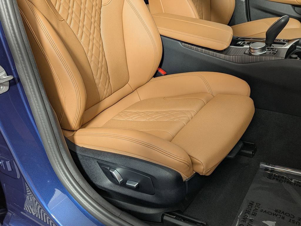 Certified 2023 BMW 530i xDrive w/ Premium Package AWD/4WD image 33