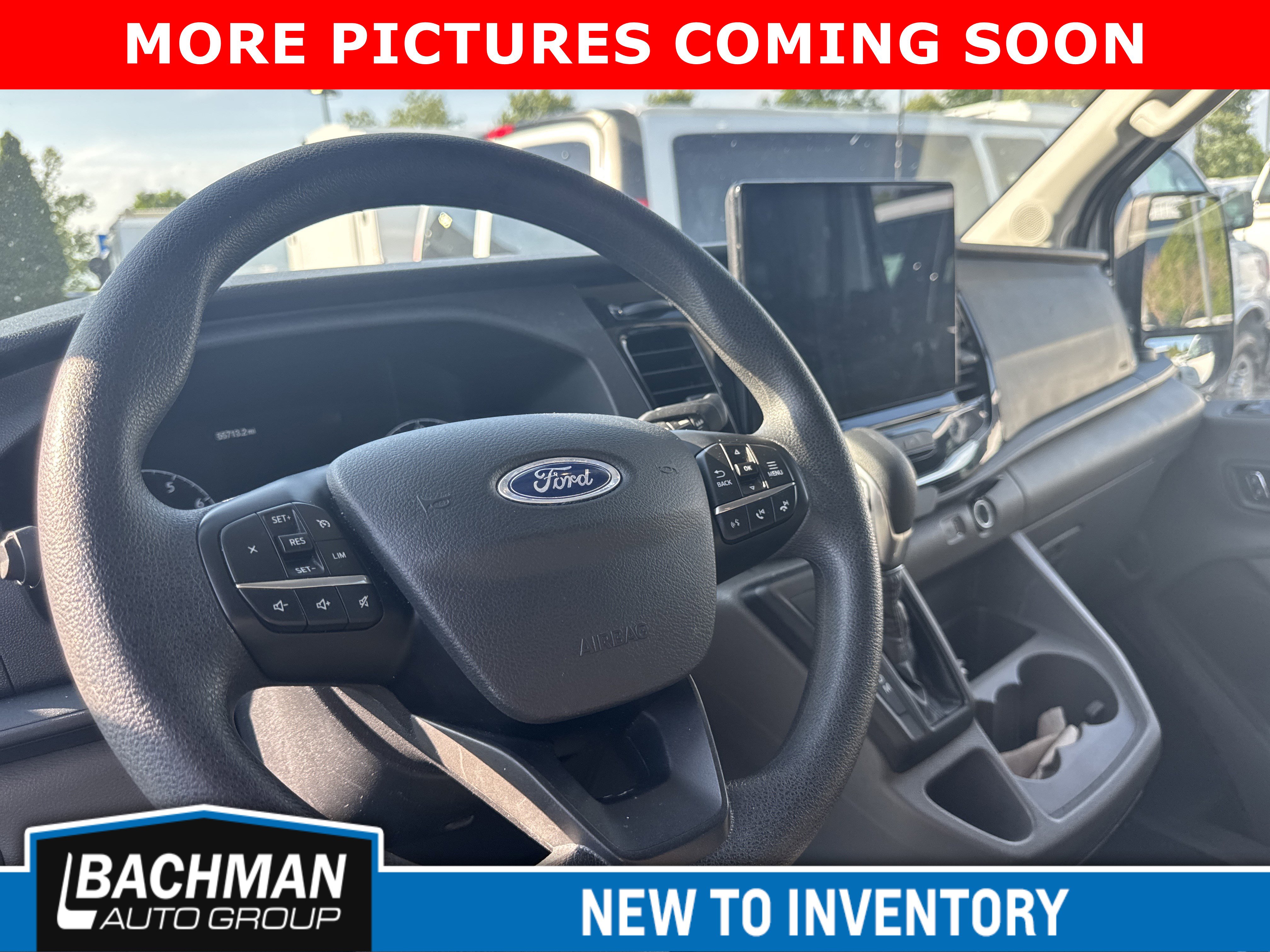 Used 2024 Ford Transit 350 XLT RWD image 12