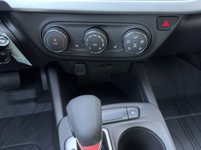 New 2026 Chevrolet Trax RS w/ Sunroof Package image 15