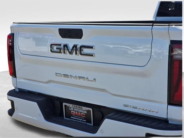 New 2026 GMC Sierra 3500 Denali Ultimate AWD/4WD image 13