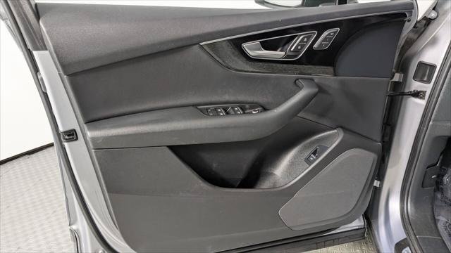 Used 2019 Audi Q7 3.0T Premium AWD/4WD image 13