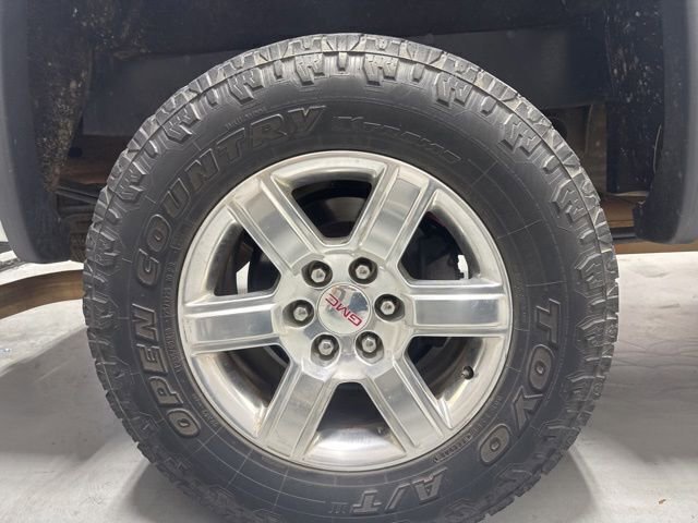 Used 2014 GMC Sierra 1500 SLT w/ Suspension Package, Off-Road AWD/4WD image 6