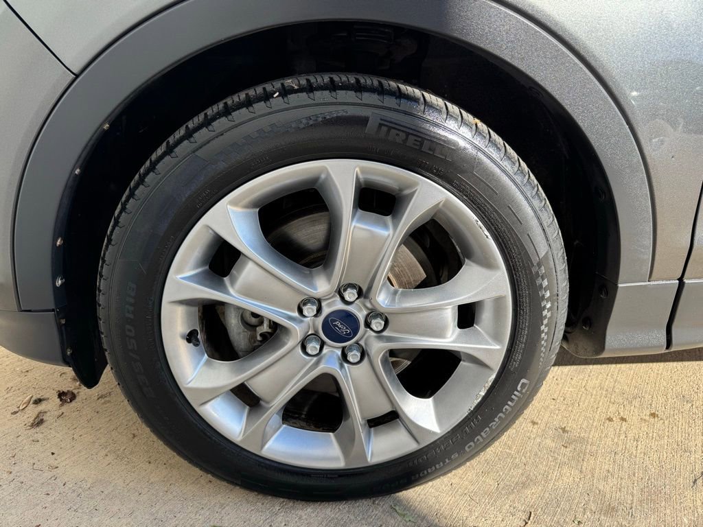 Used 2015 Ford Escape Titanium image 10