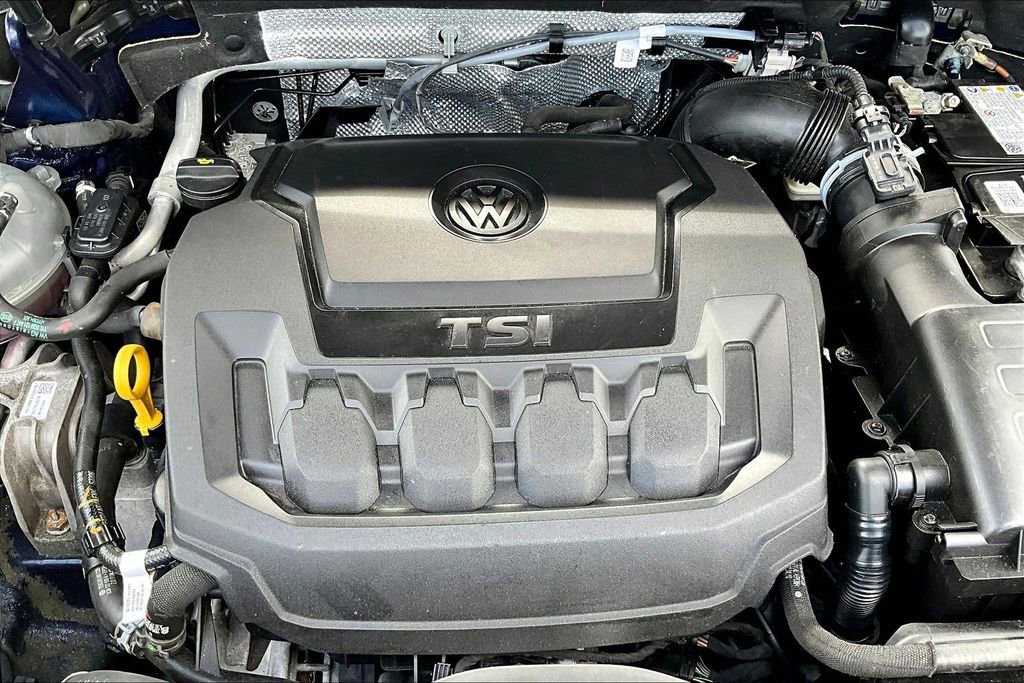 Used 2022 Volkswagen Tiguan SEL R-Line AWD/4WD image 31