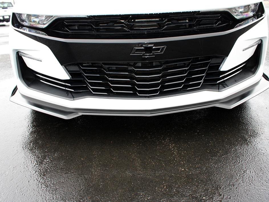 Used 2019 Chevrolet Camaro SS image 9