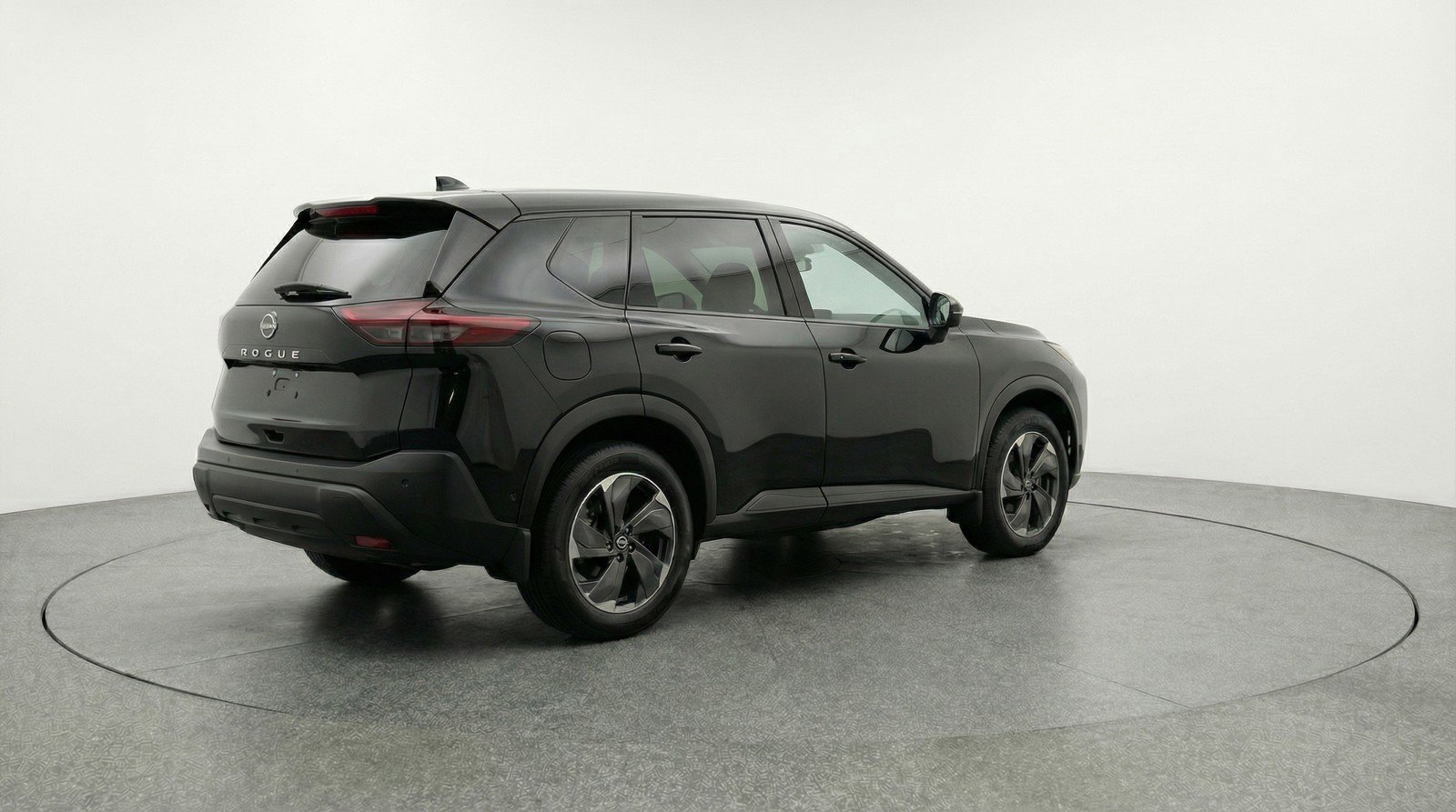 Used 2025 Nissan Rogue SV image 9