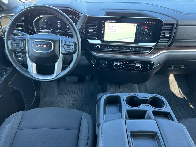 Used 2025 GMC Sierra 3500 SLE w/ SLE Value Package AWD/4WD image 3