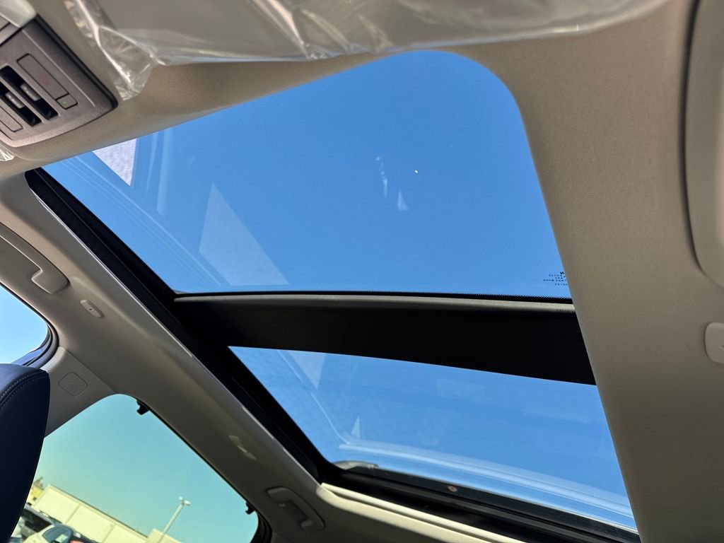 New 2026 Nissan Rogue Platinum w/ Platinum Premium Package image 17