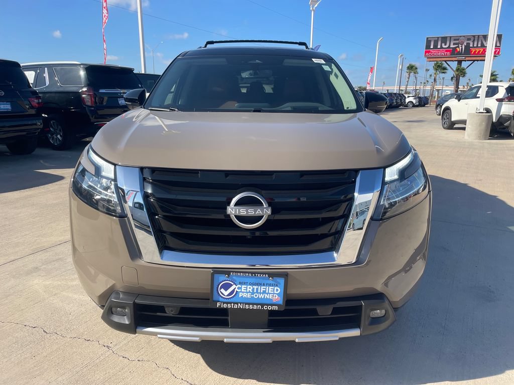 Certified 2024 Nissan Pathfinder Platinum w/ Cargo Package AWD/4WD image 8