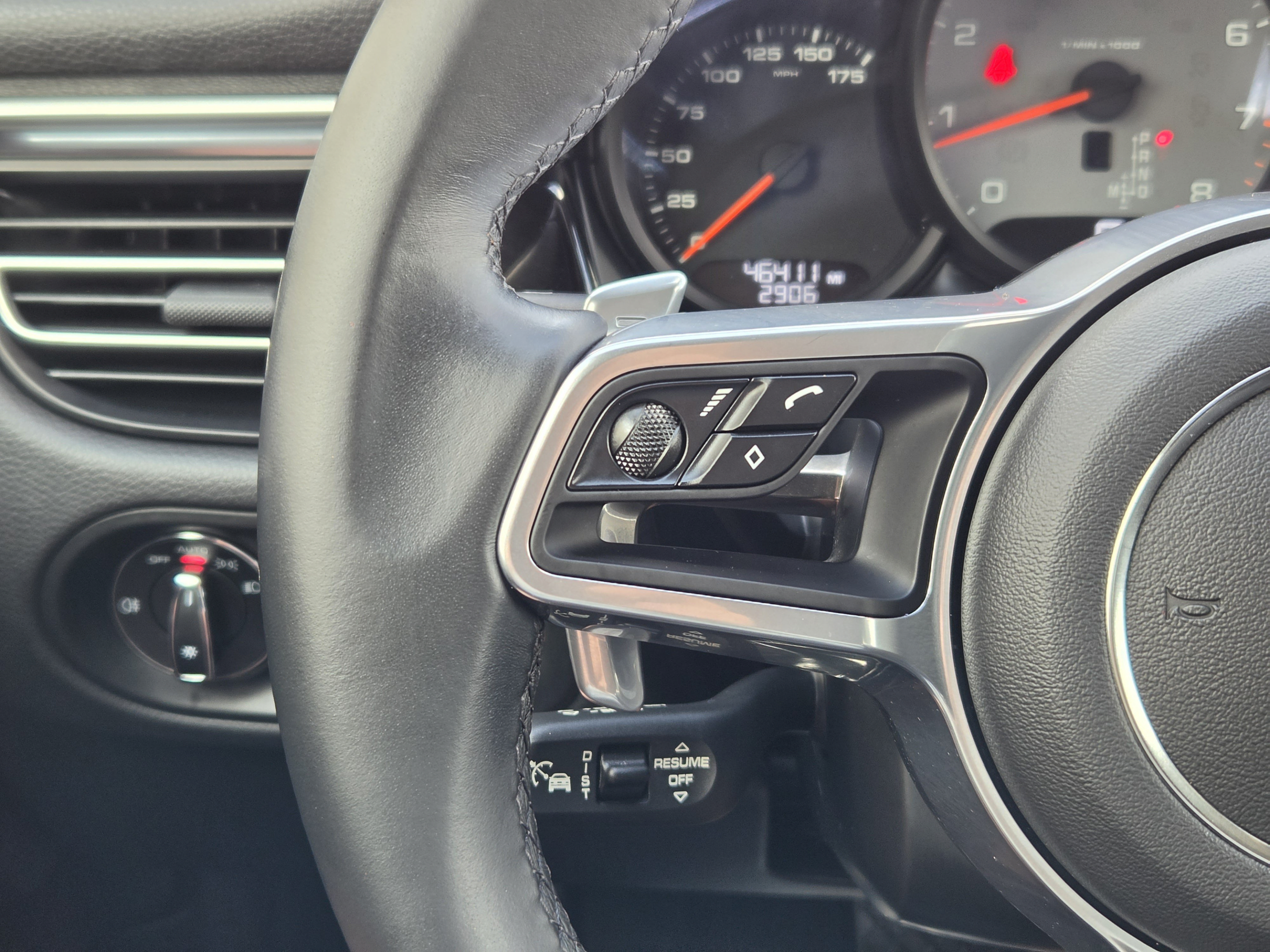 Used 2020 Porsche Macan S AWD/4WD image 22