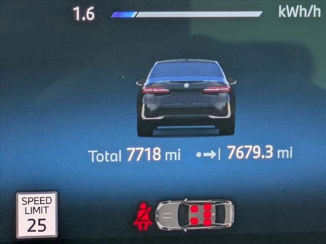 Certified 2024 BMW i5 eDrive40i w/ M Sport Package image 11