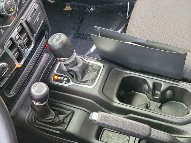 Certified 2022 Jeep Wrangler Unlimited Sport AWD/4WD image 13