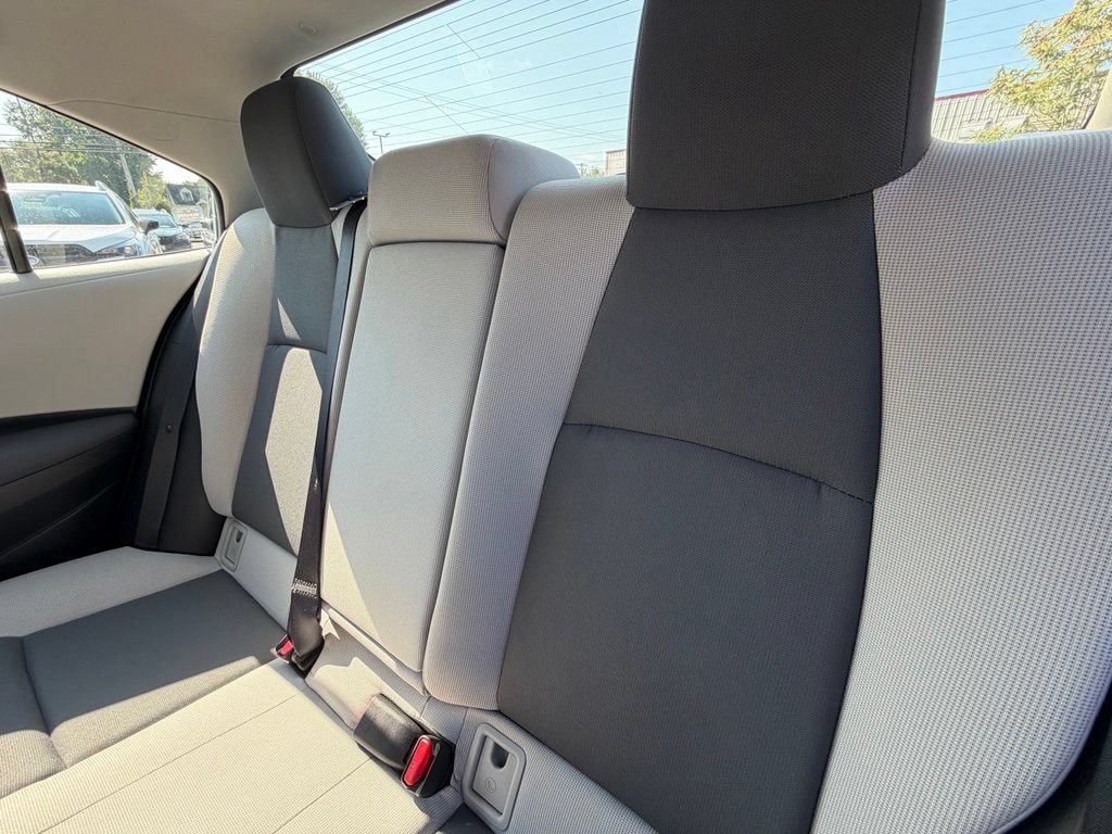 Used 2024 Toyota Corolla LE FWD image 11