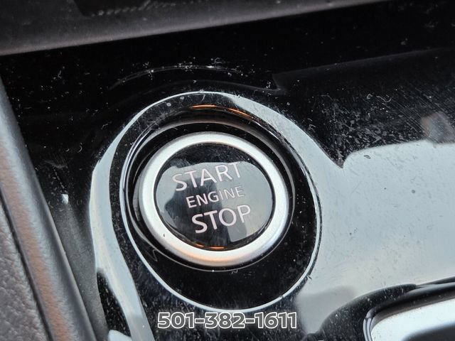 Certified 2025 Nissan Versa SR w/ Trunk Package FWD image 31