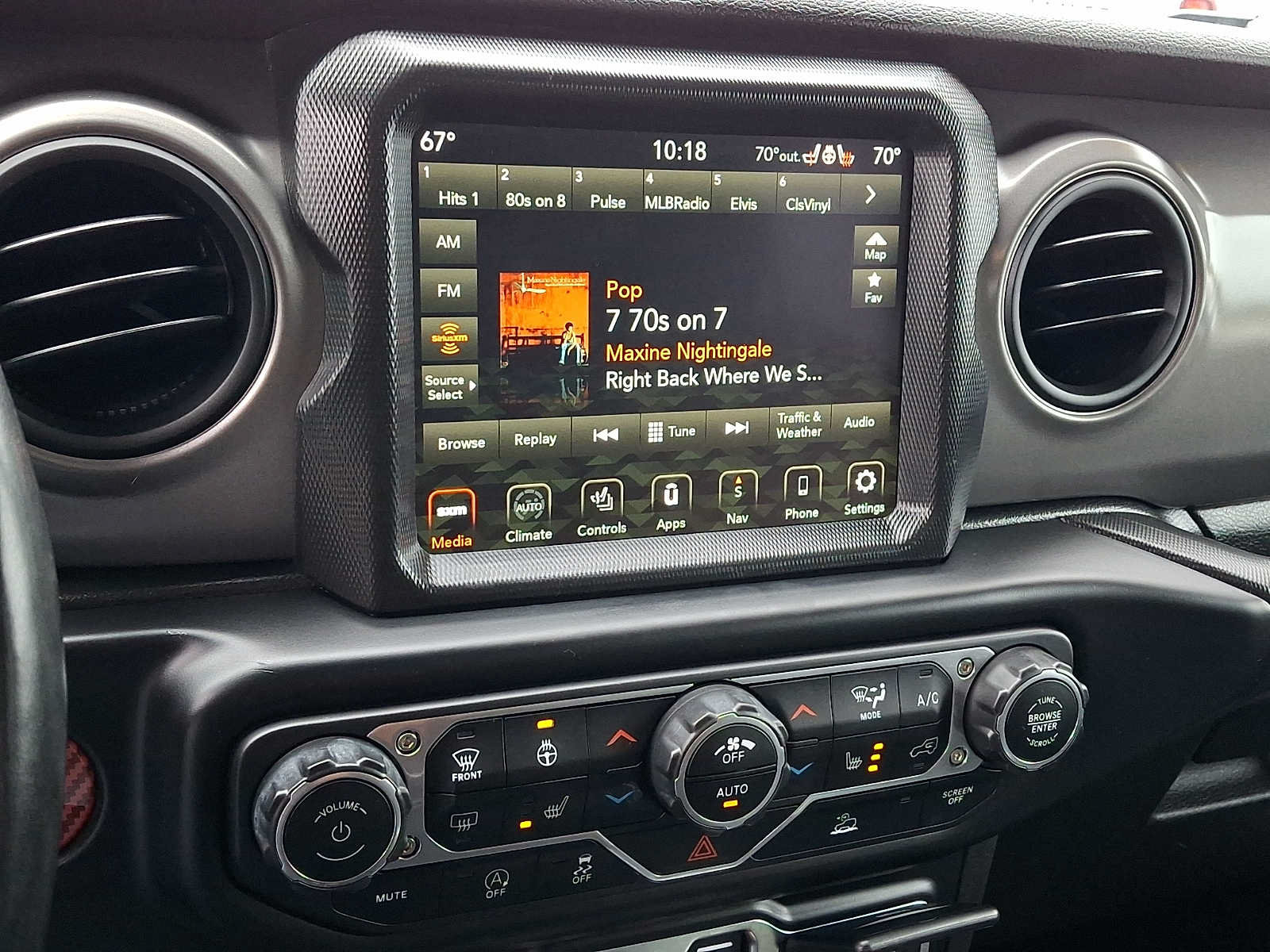 Used 2022 Jeep Wrangler Unlimited Sport AWD/4WD image 18