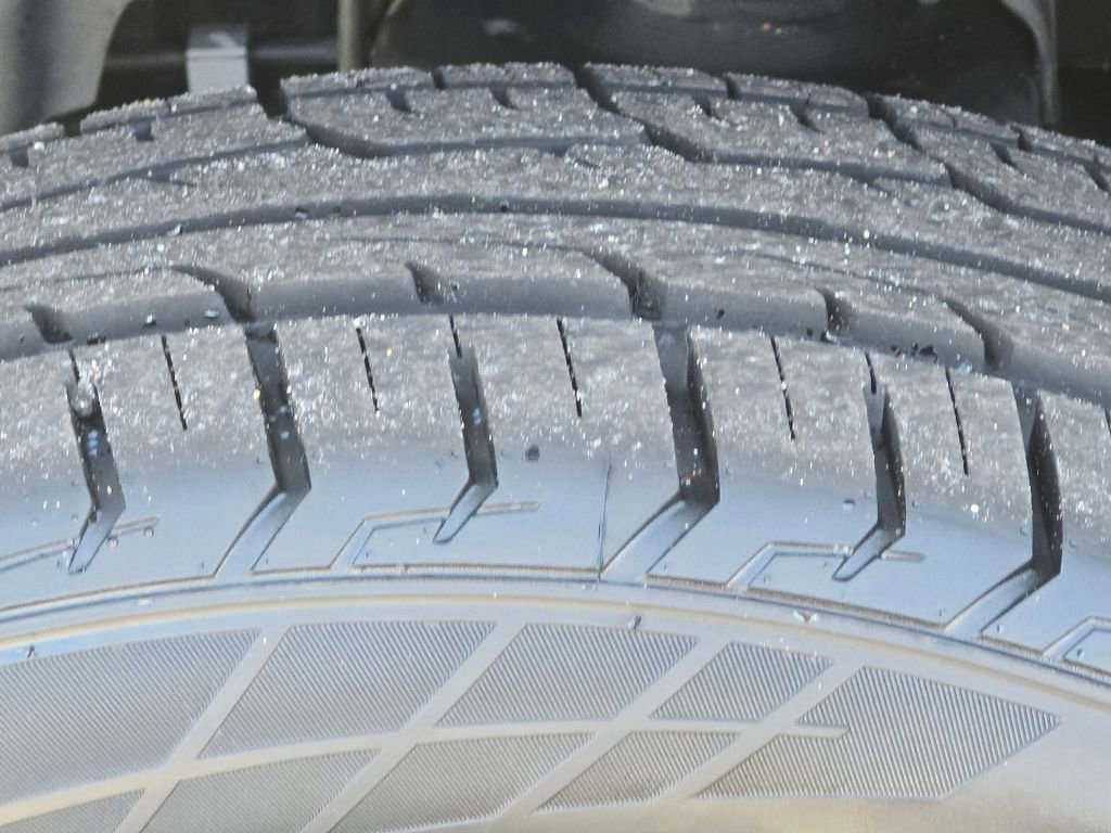 Used 2022 Jeep Gladiator Overland image 28