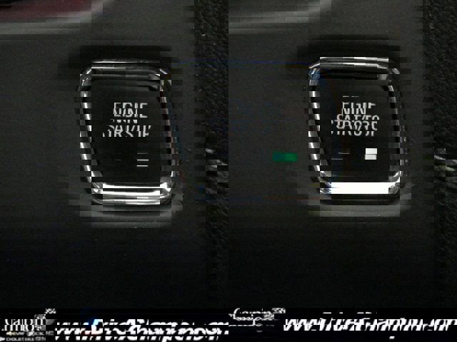 Used 2022 GMC Acadia SLT w/ Technology Package image 40