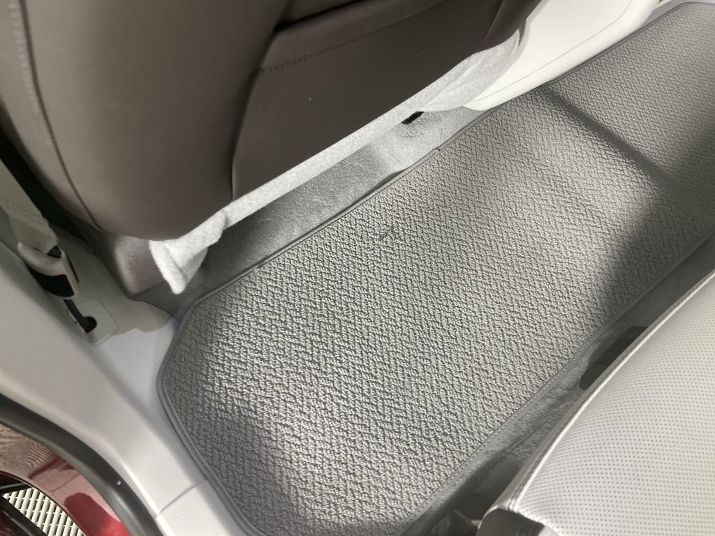 New 2024 GMC Acadia Denali w/ Super Cruise Package image 35