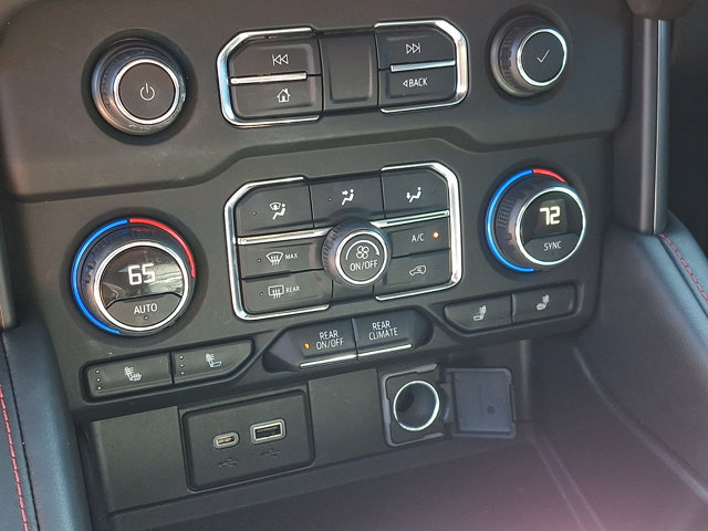 Used 2021 Chevrolet Tahoe RST w/ Luxury Package AWD/4WD image 19