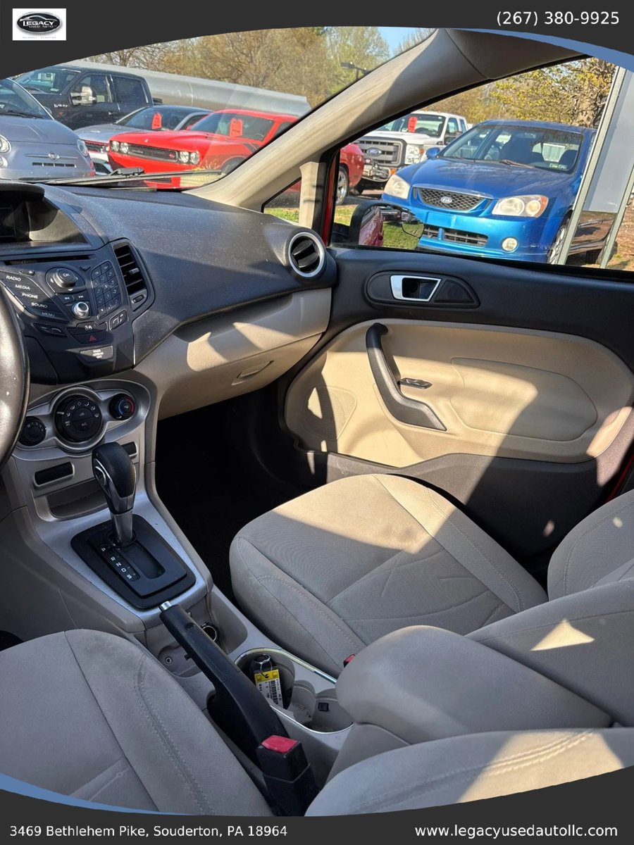 Used 2014 Ford Fiesta SE image 39