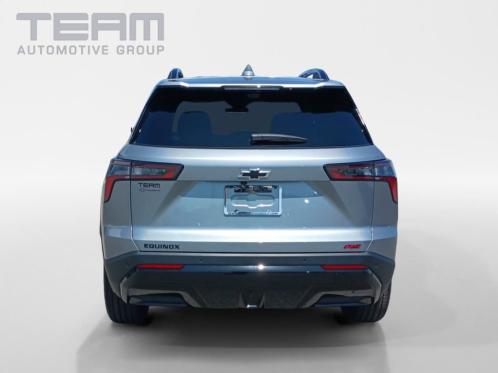 New 2026 Chevrolet Equinox RS w/ Convenience Package III FWD image 6