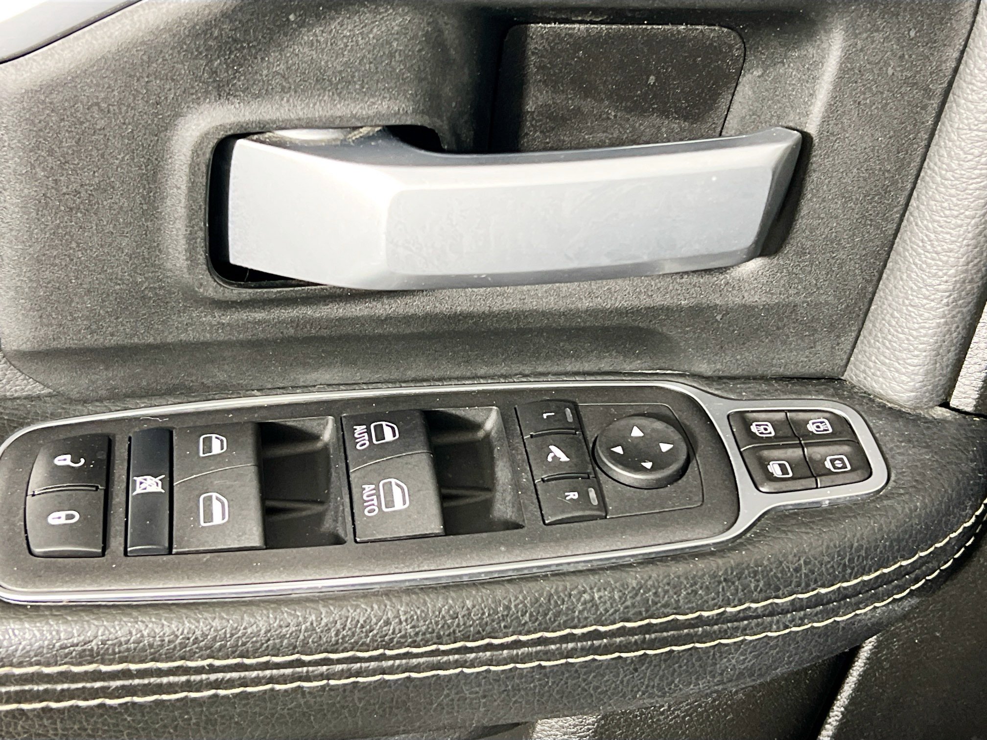 Used 2024 RAM 2500 Big Horn image 16