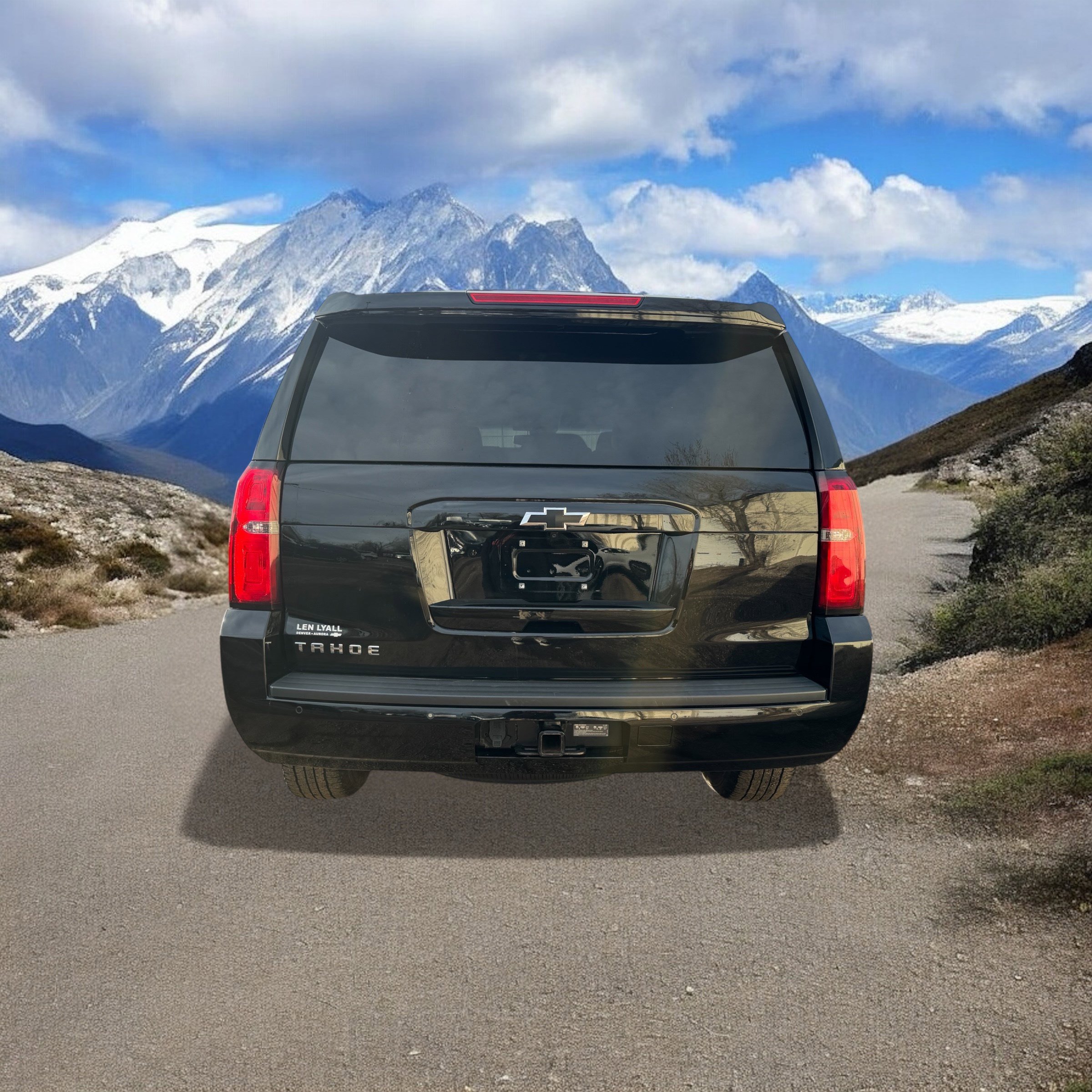 Used 2020 Chevrolet Tahoe LS w/ Enhanced Driver Alert Package image 4