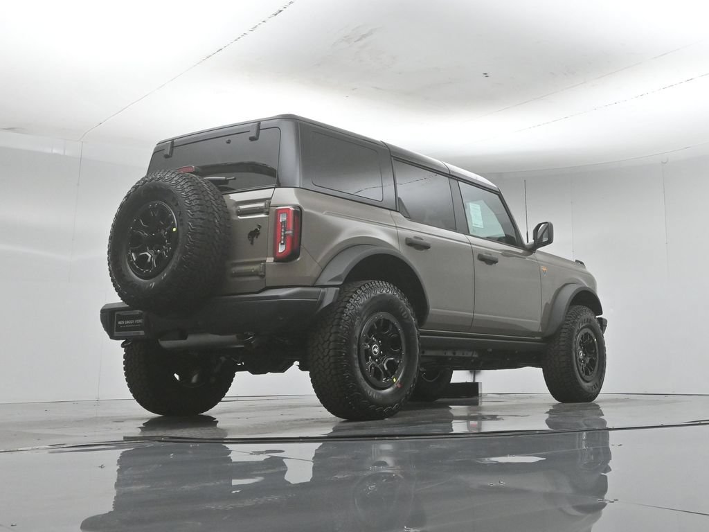 New 2026 Ford Bronco Badlands AWD/4WD image 44