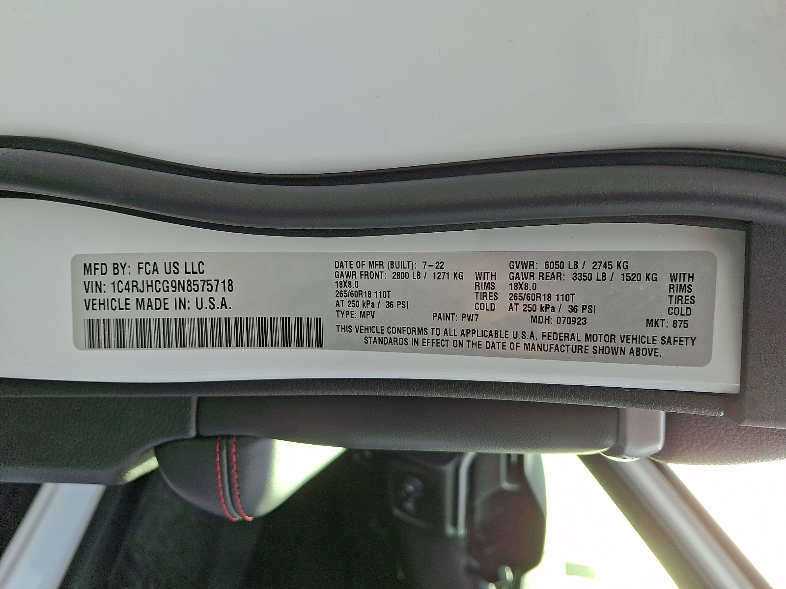 Used 2022 Jeep Grand Cherokee Trailhawk image 32