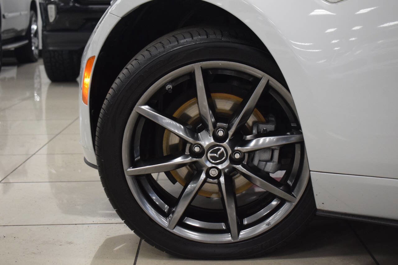 Used 2018 MAZDA MX-5 Miata RF Grand Touring image 14