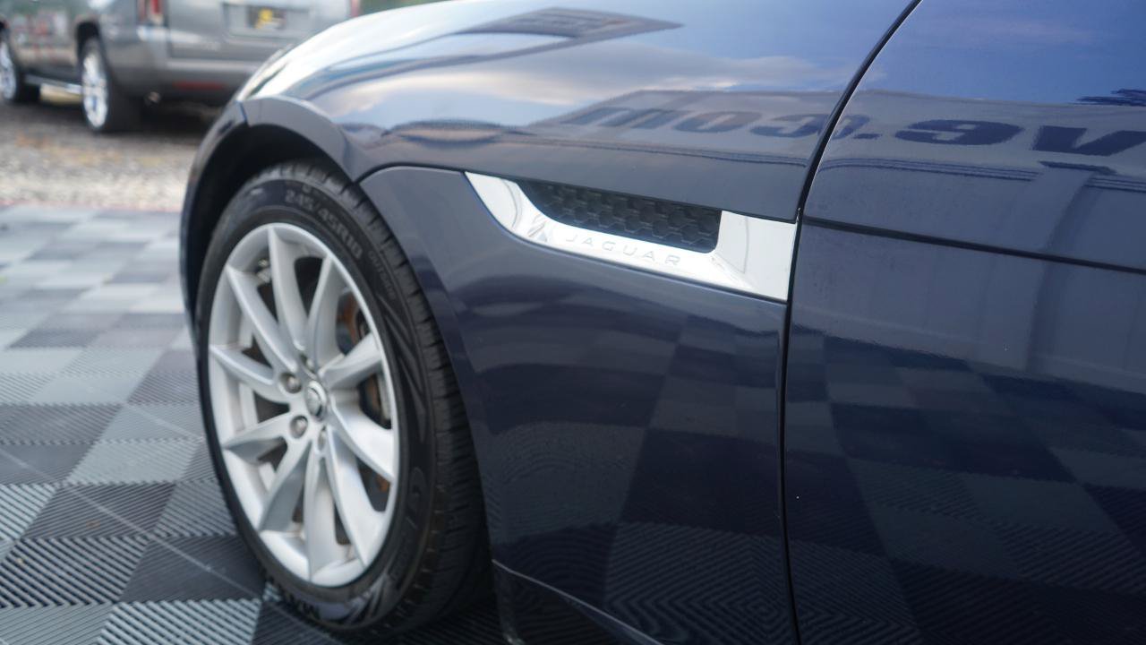 Used 2014 Jaguar F-TYPE Convertible RWD image 36